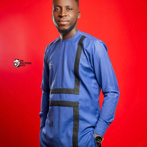 Nii Praise