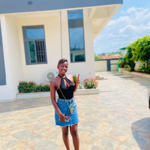 Rebecca Quaye